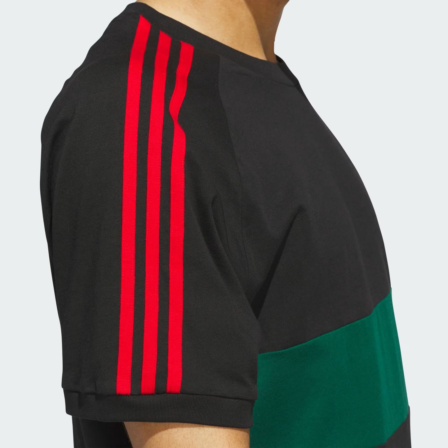 T-SHIRT 3-STRIPES PANEL