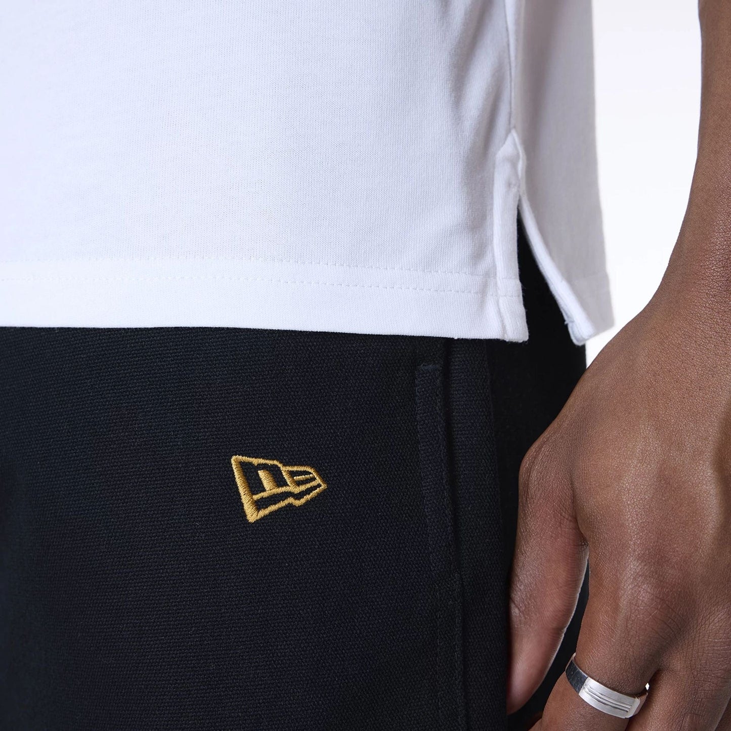 POLO ESSENTIAL