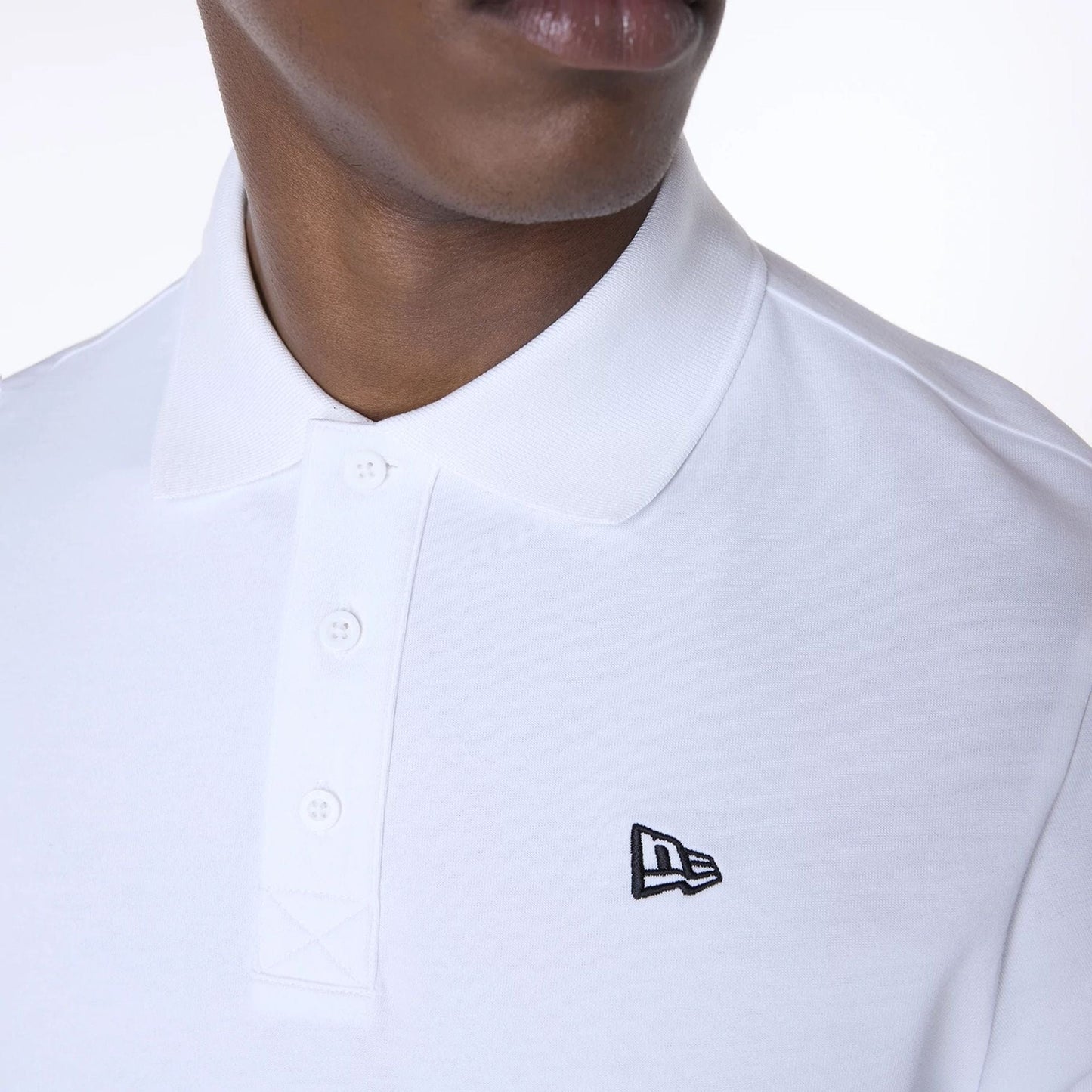 POLO ESSENTIAL