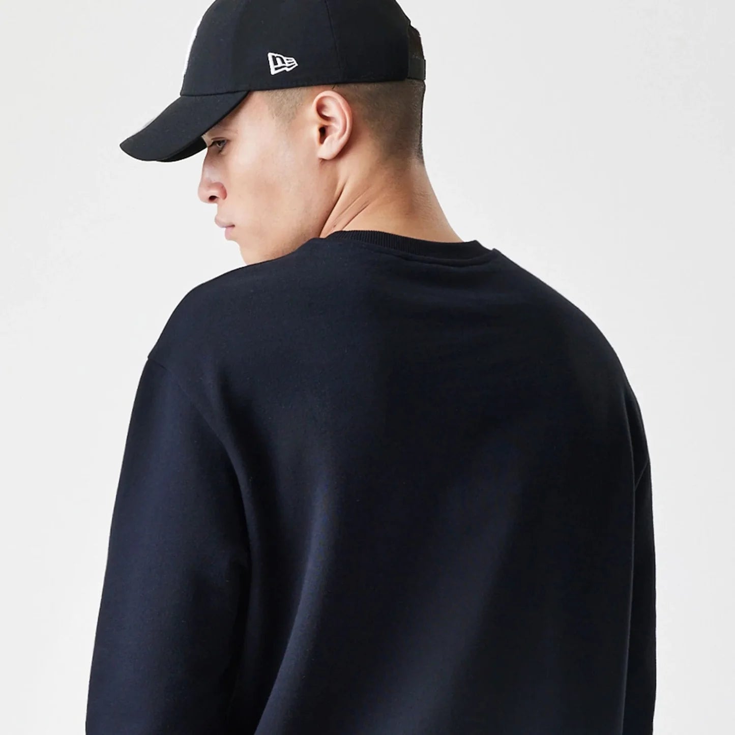 FELPA PREMIUM ESSENTIAL LOGO