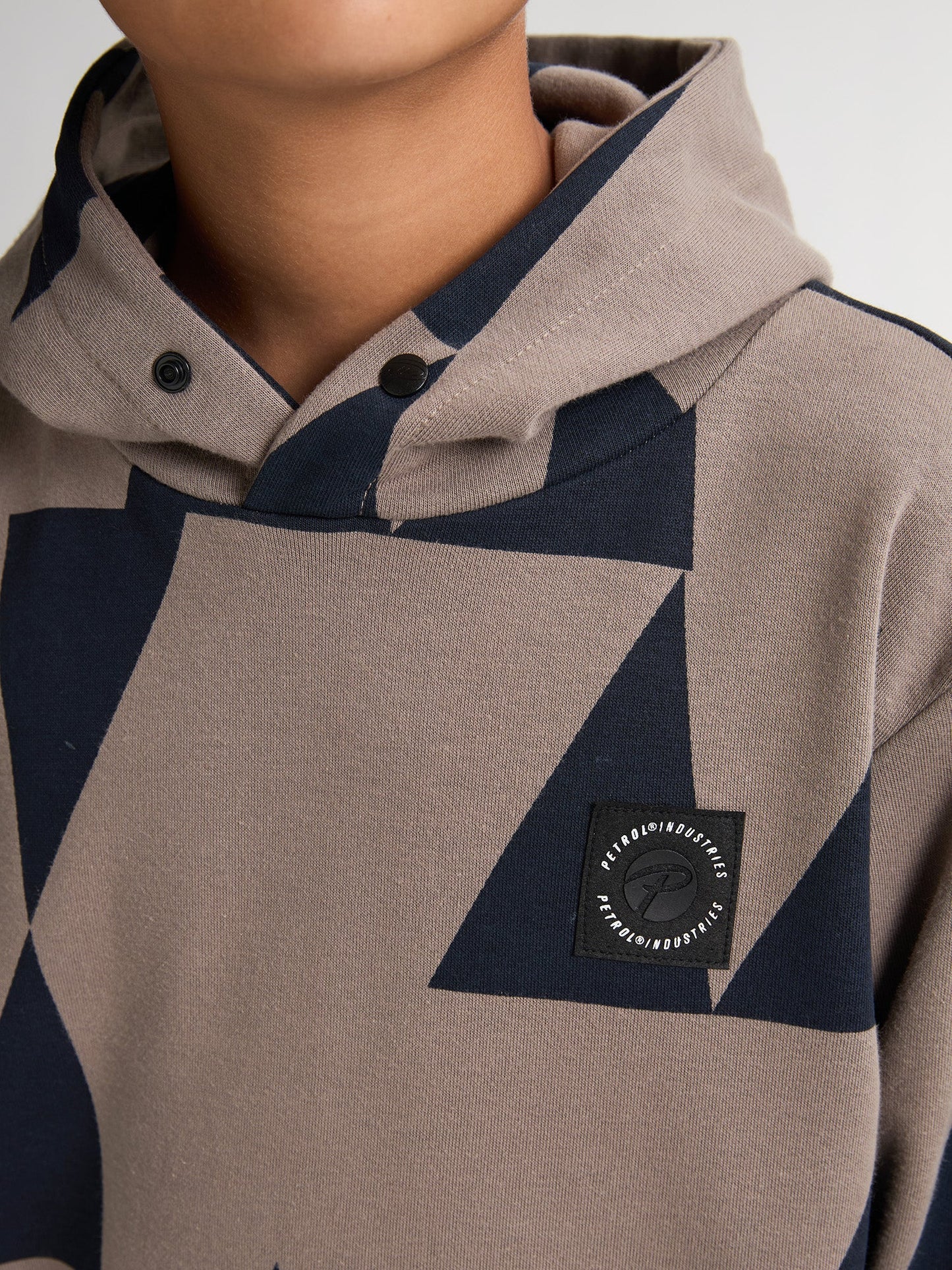 FELPA BOYS GEOMETRIC LASSEN