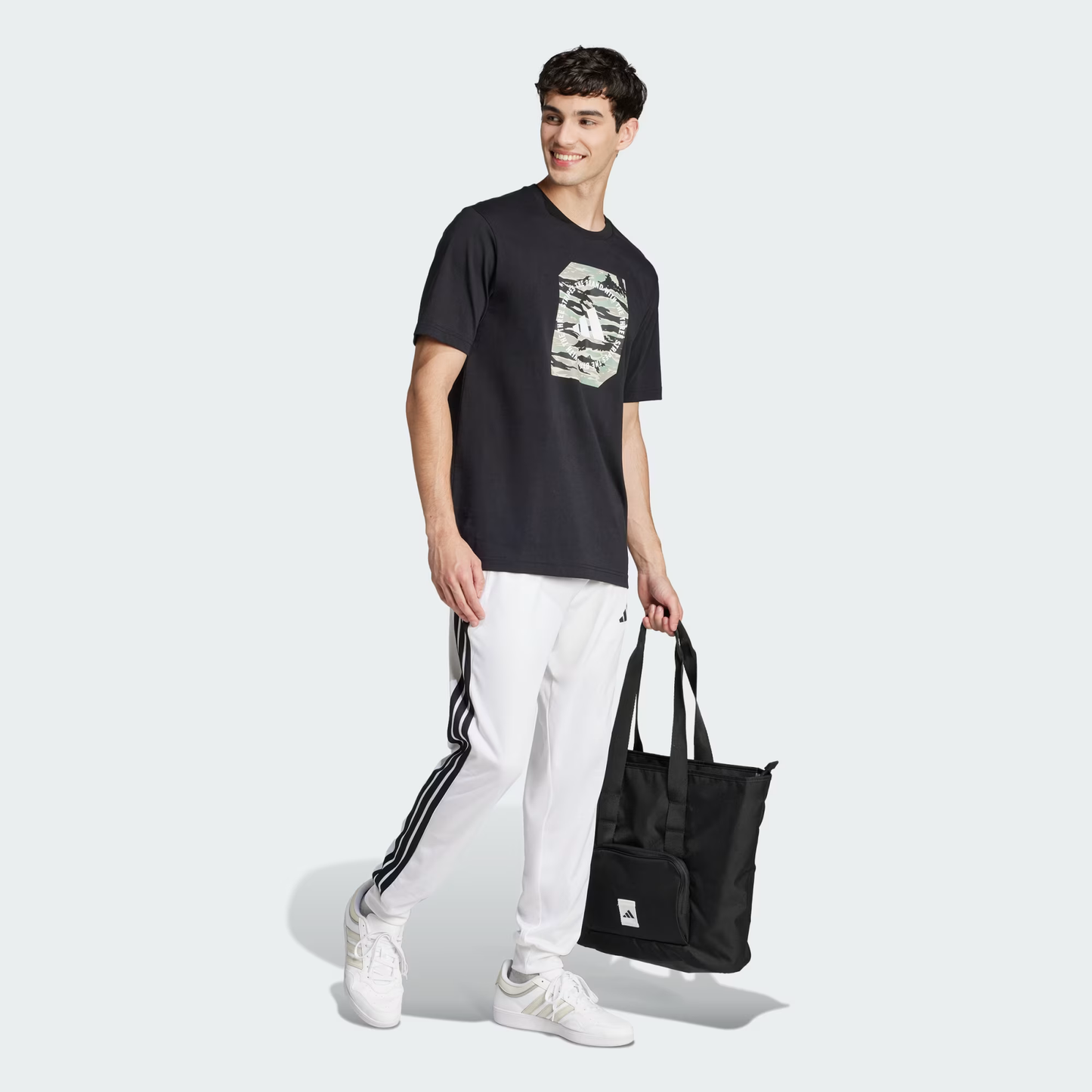 T-SHIRT CAMO SHAPE GRAPHIC