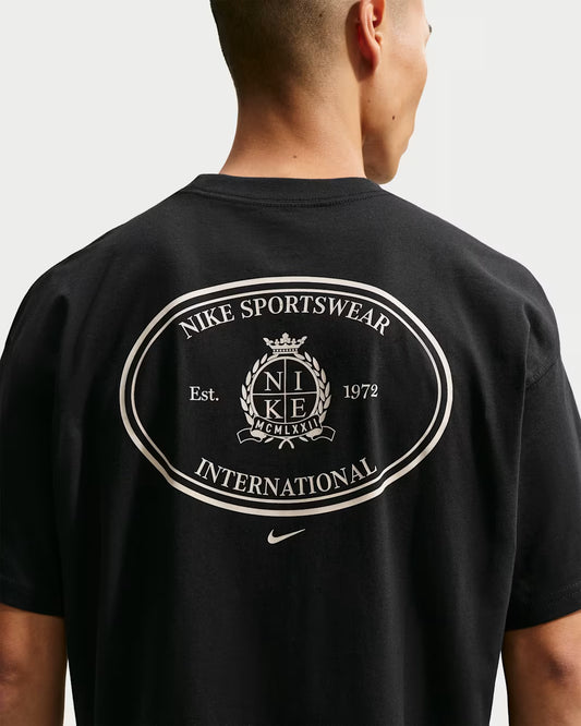 T-SHIRT UOMO NIKE SPORTSWEAR CLASSIC – NERO