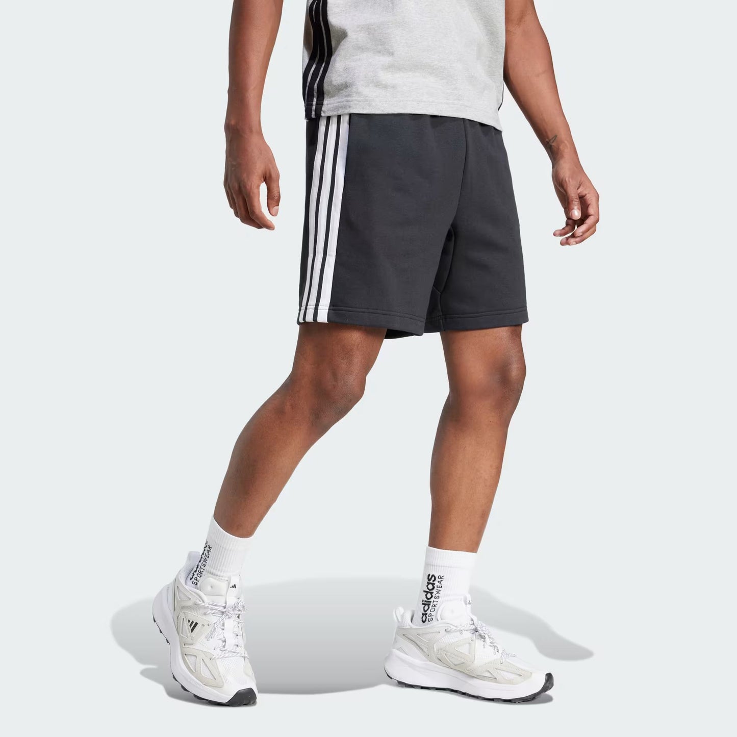 SHORT ESSENTIALS 3-STRIPES
