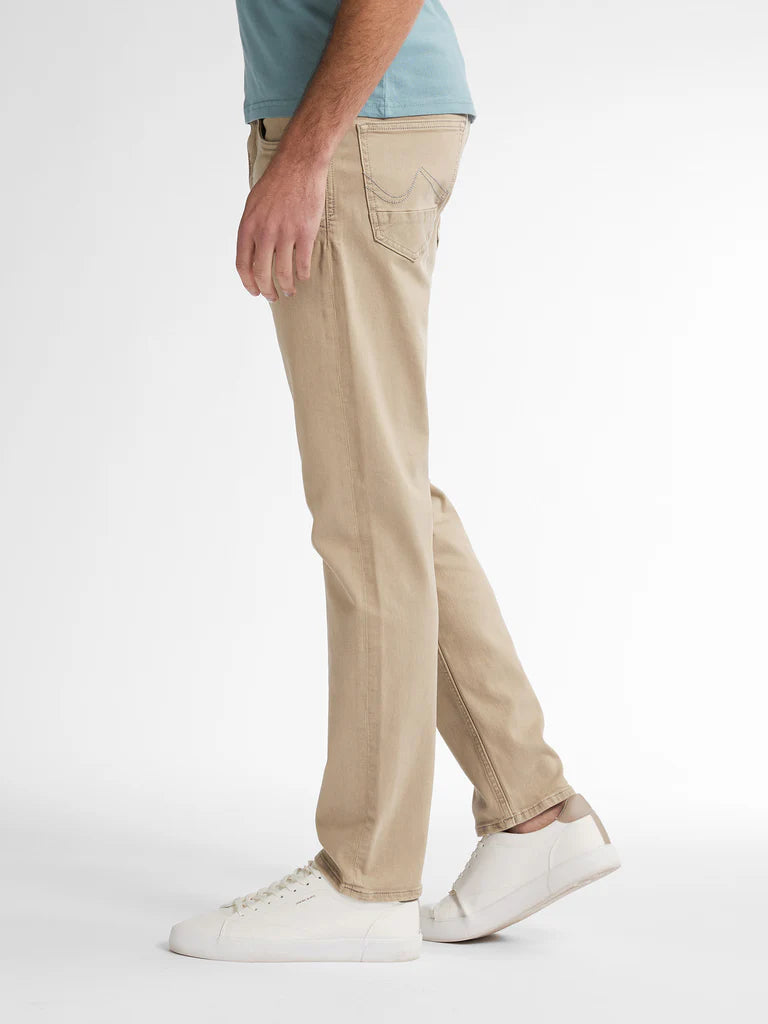 JEANS RUSSEL COLOURED FLAMINGOBREEZE