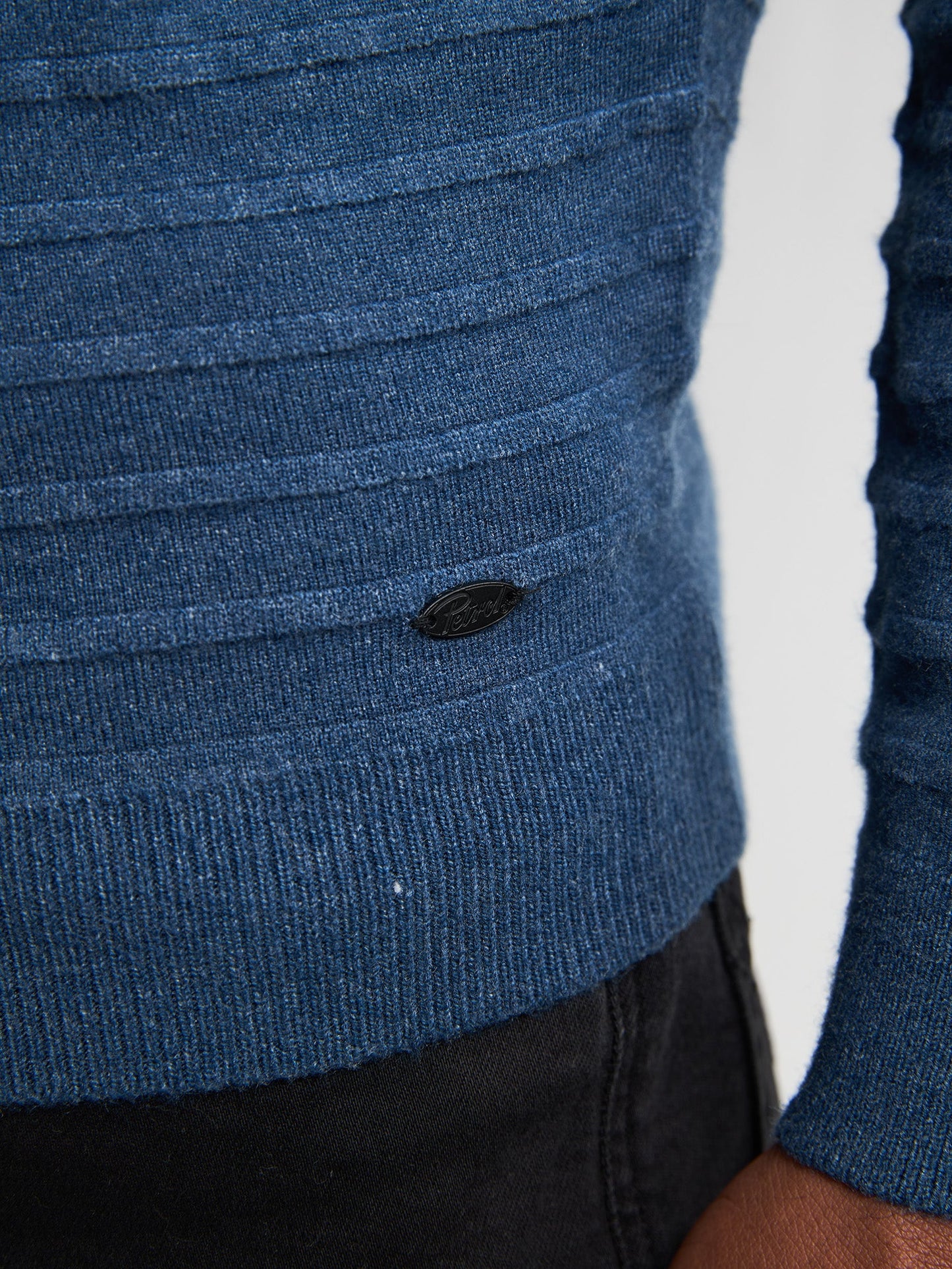 MAGLIONE TEXTURE THORNEWOOD