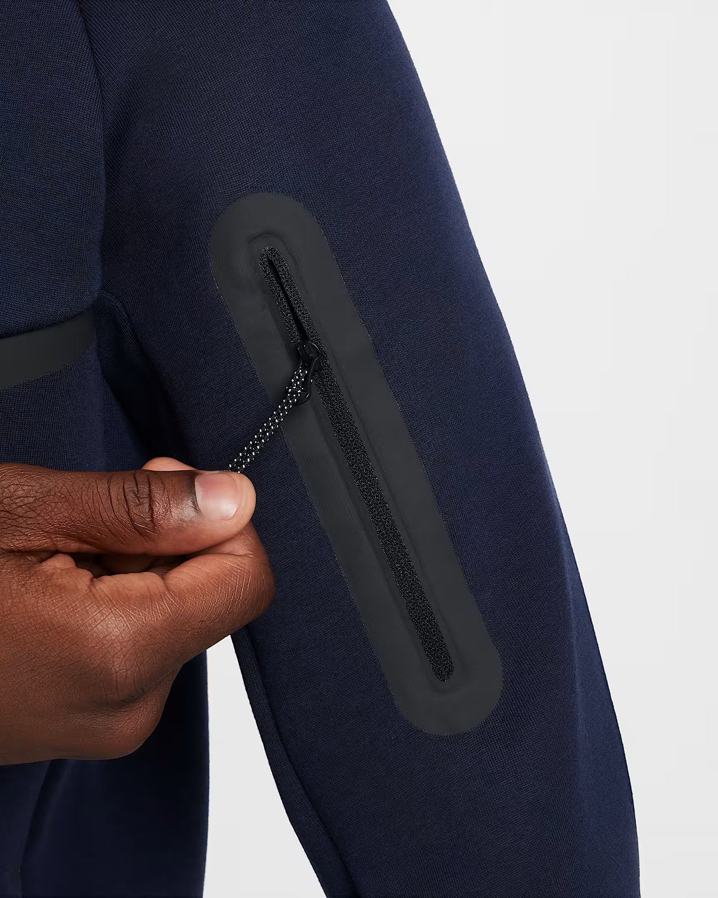 GIACCA TECH WINDRUNNER