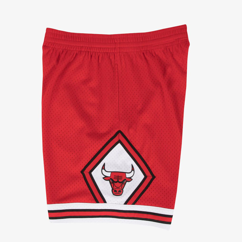 SHORT NBA CHICAGO BULLS 1997-98