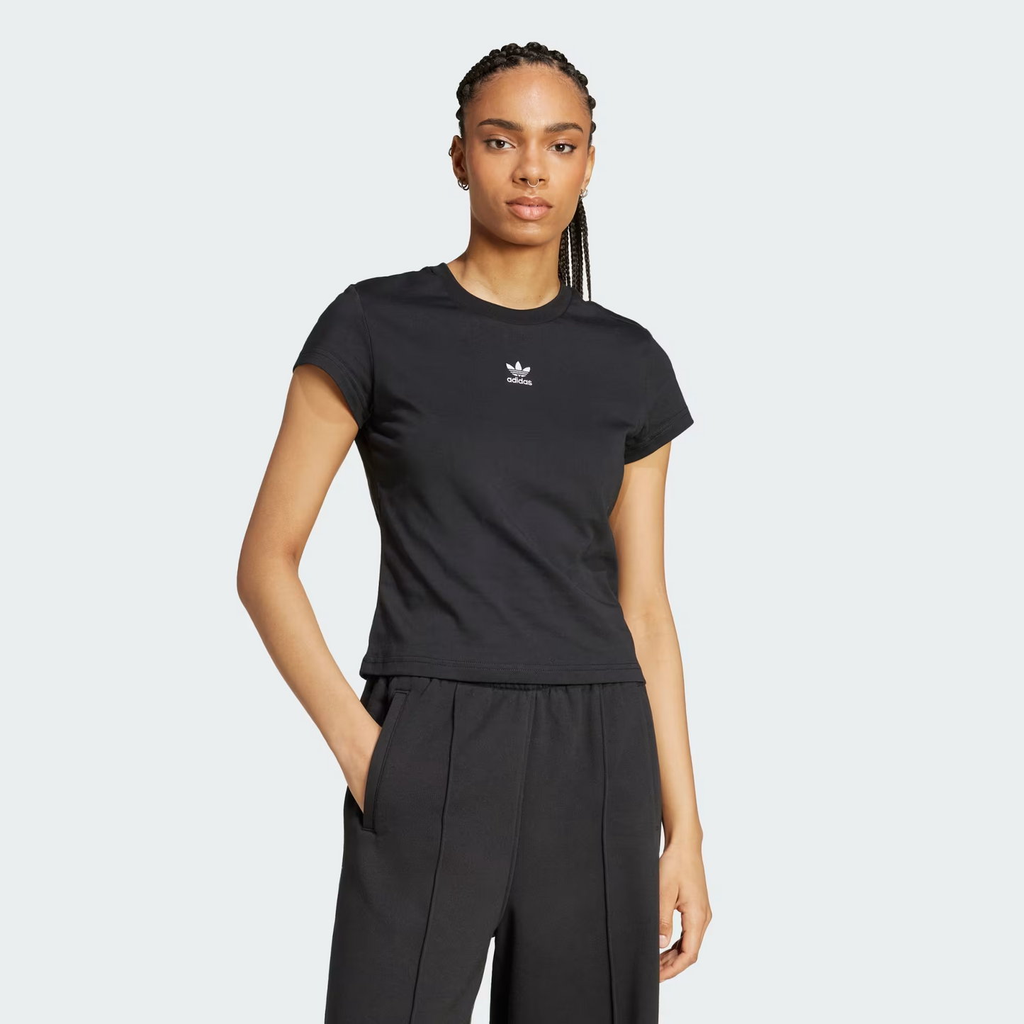 T-SHIRT ESSENTIALS SLIM