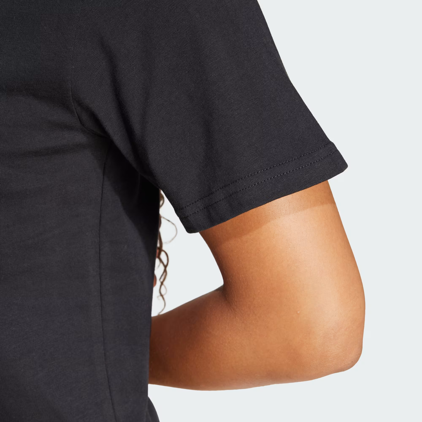 T-SHIRT TECH METALLIC GRAPHIC