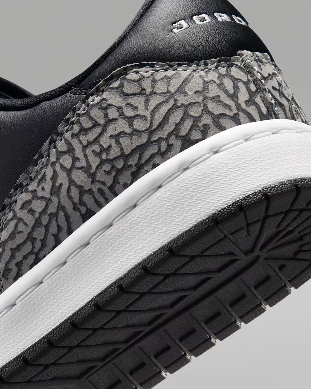 SCARPE COURT CONNECT LOW SE