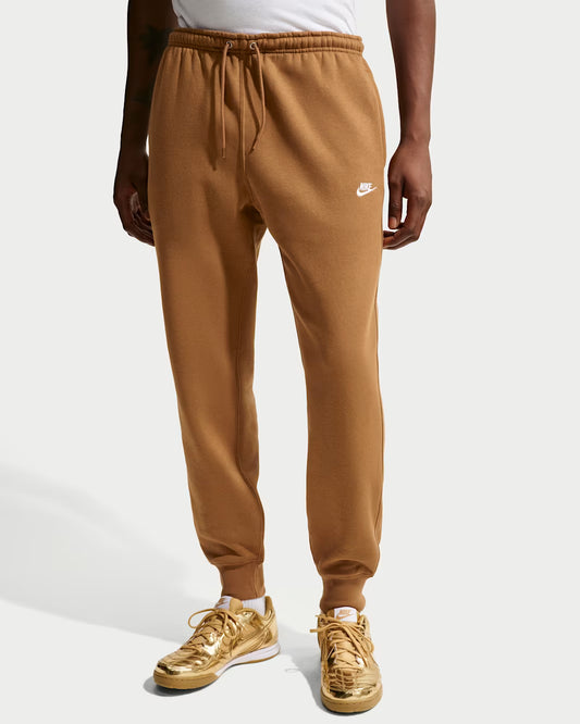 PANTALONI UOMO NIKE SPORTSWEAR CLUB FLEECE – MARRONE