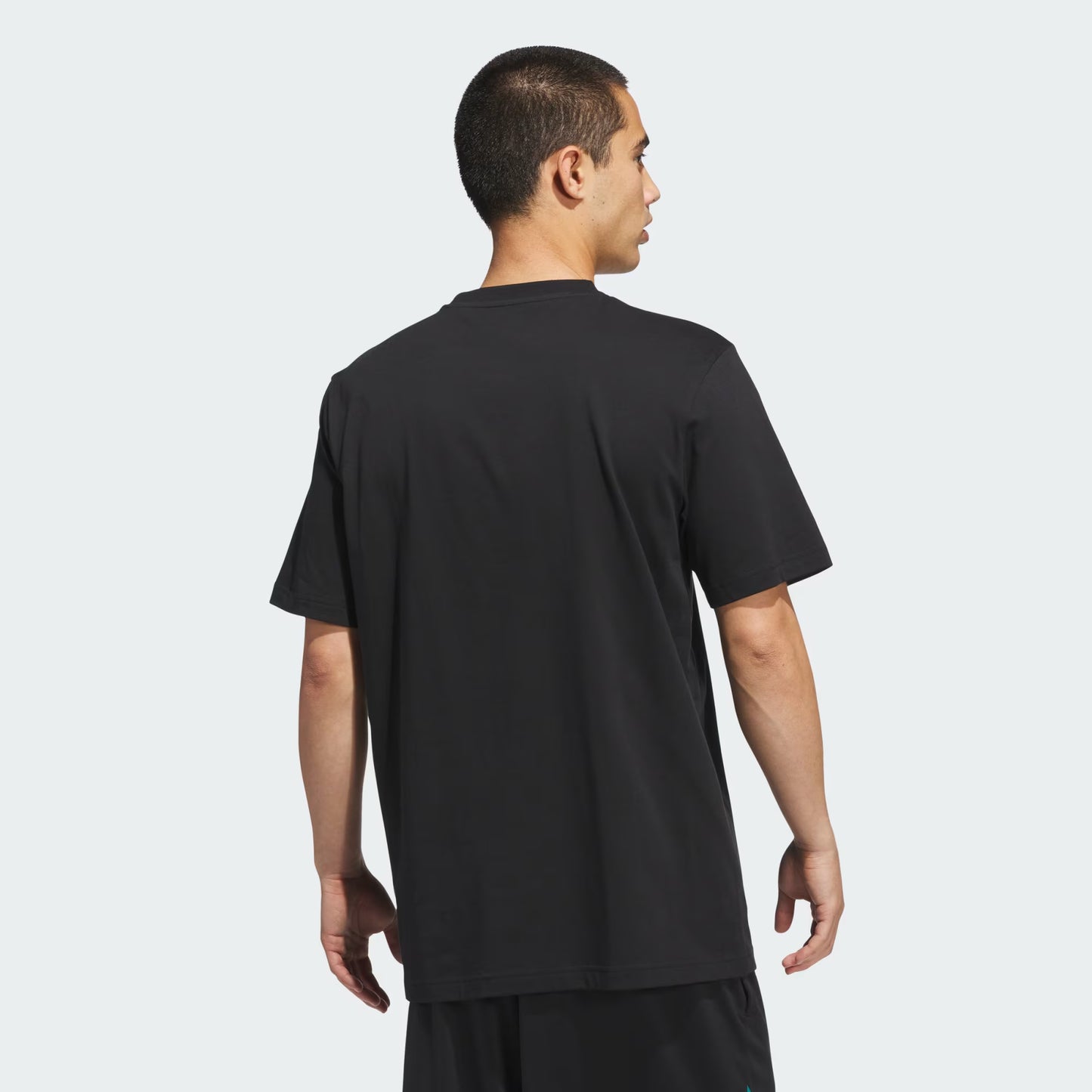 T-SHIRT BASKETBALL GRAPHIC