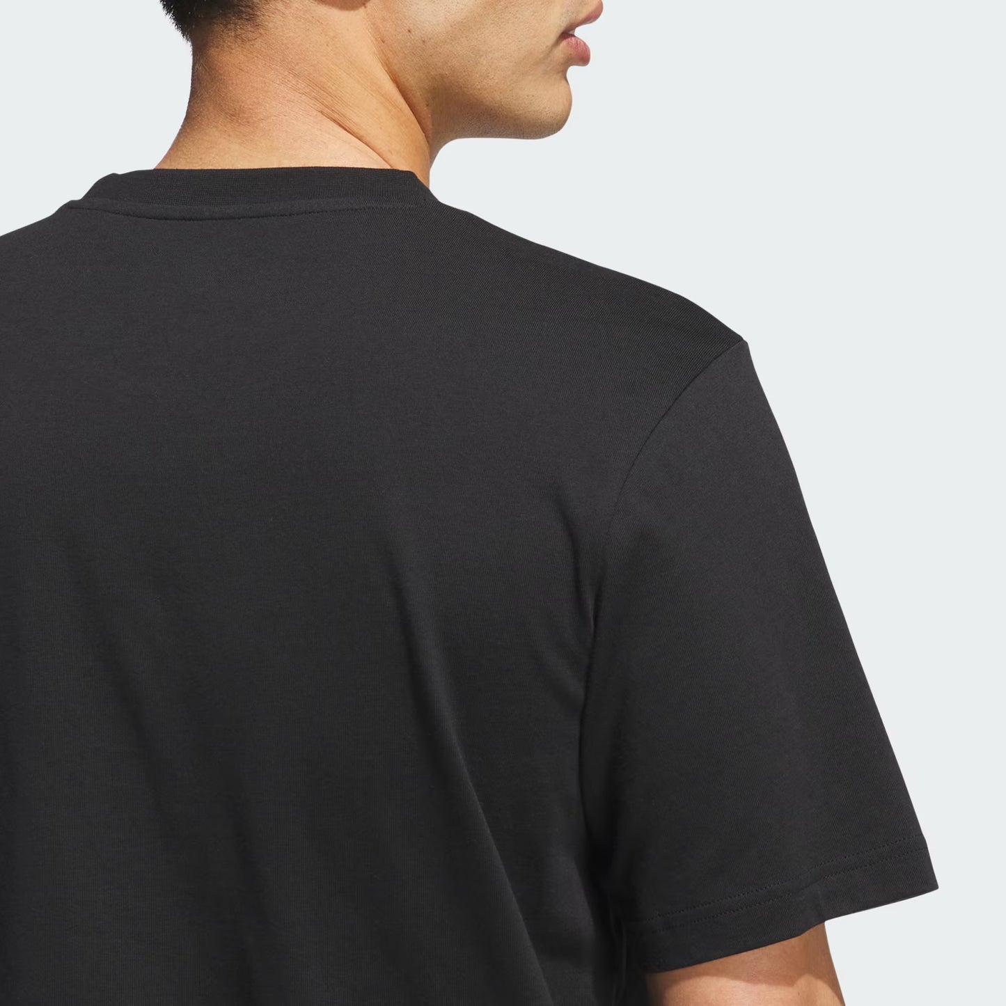 T-SHIRT BASKETBALL GRAPHIC