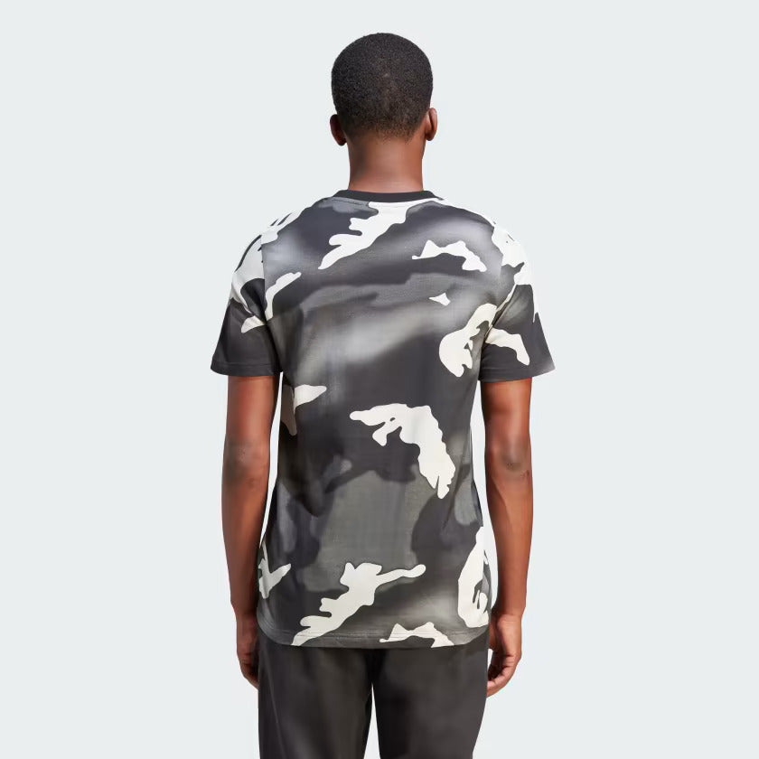 T-SHIRT GRAPHICS CAMO ALLOVER PRINT