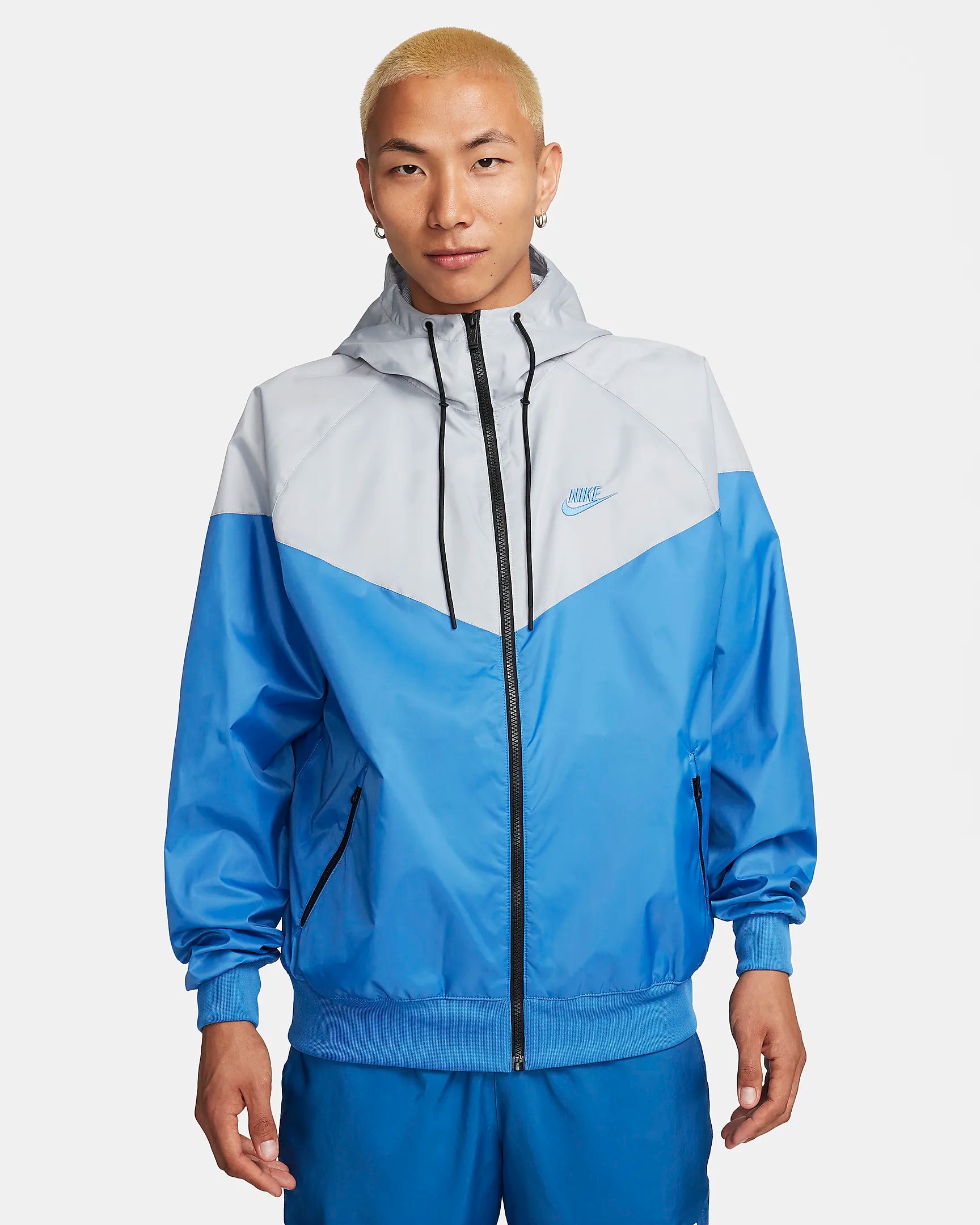 Giubbino impermeabile nike windrunner on sale