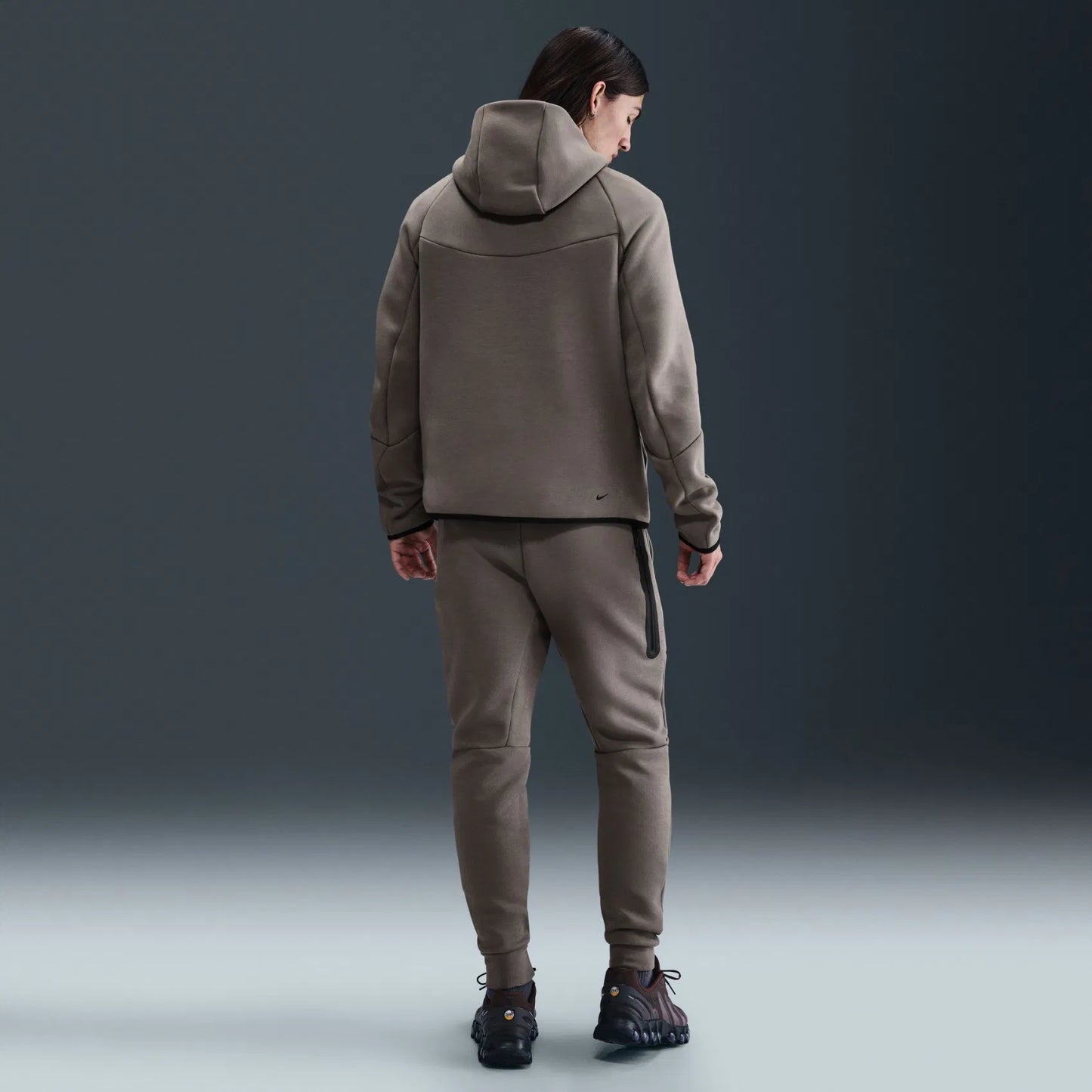 GIACCA TECH WINDRUNNER