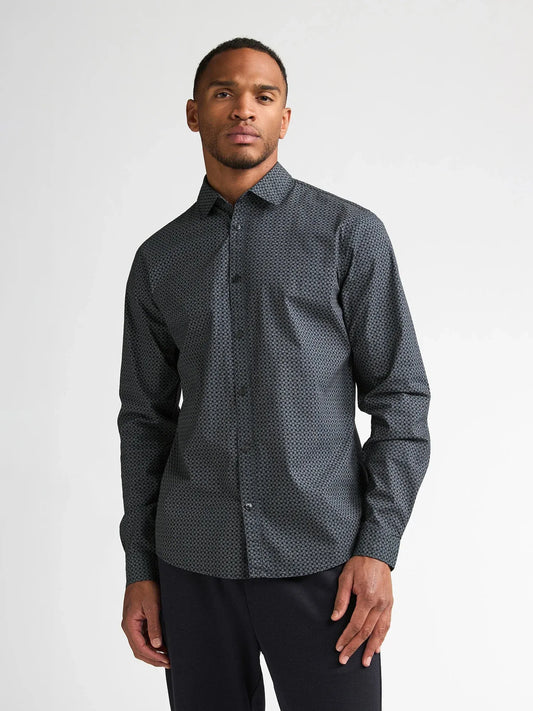 CAMICIA UOMO SLIM FIT IN COTONE ELASTICIZZATO PETROL INDUSTRIES – MICRO FANTASIA E ABBOTTONATURA NASCOSTA