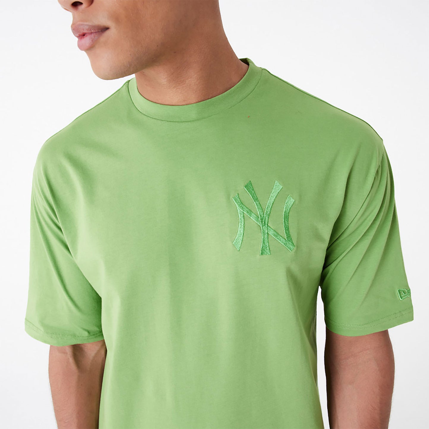 T-SHIRT NY YANKEES ESSENTIALS