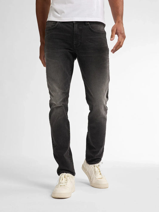 JEANS SLIM FIT UOMO PETROL INDUSTRIES SEAHAM EVERGLADES IN COTONE BIOLOGICO – BLACK STONE/ GRIGIO SCURO