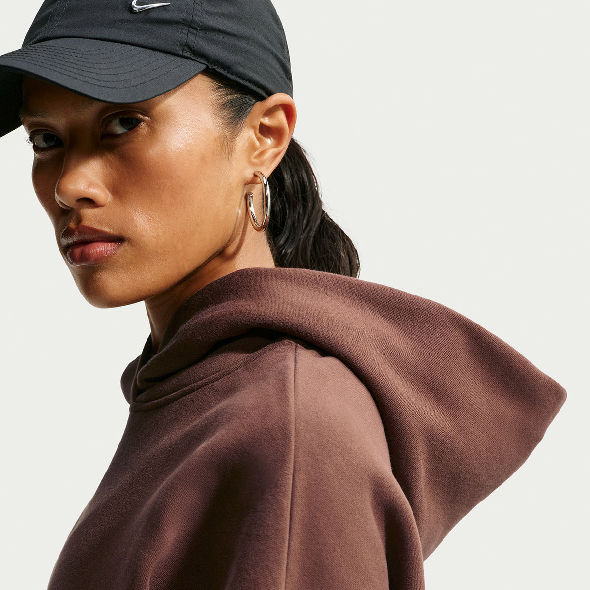 FELPA DONNA NIKE STUDIO FLEECE OVERSIZED– MARRONE