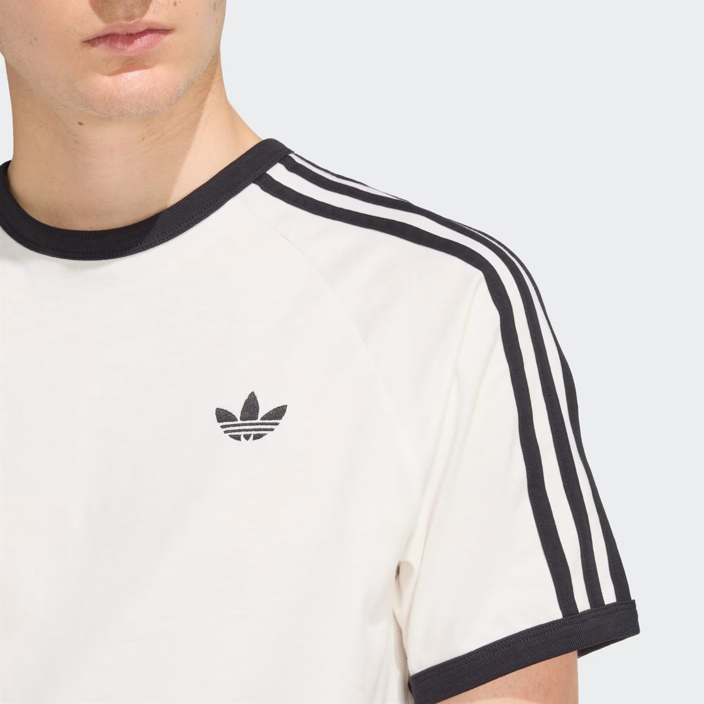 T-SHIRT ADICOLOR CLASSICS 3 STRIPES