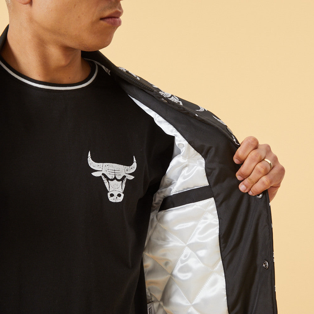 BOMBER CHICAGO BULLS LOGO PRINT