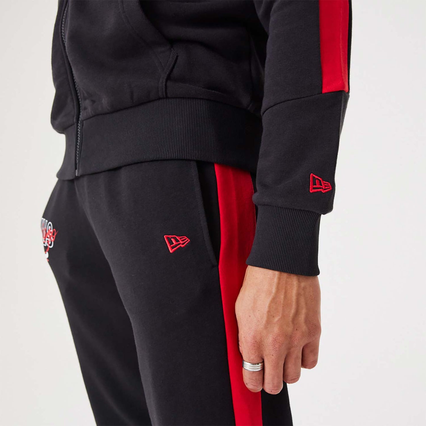 FELPA CHICAGO BULLS NBA SCRIPT FULL ZIP
