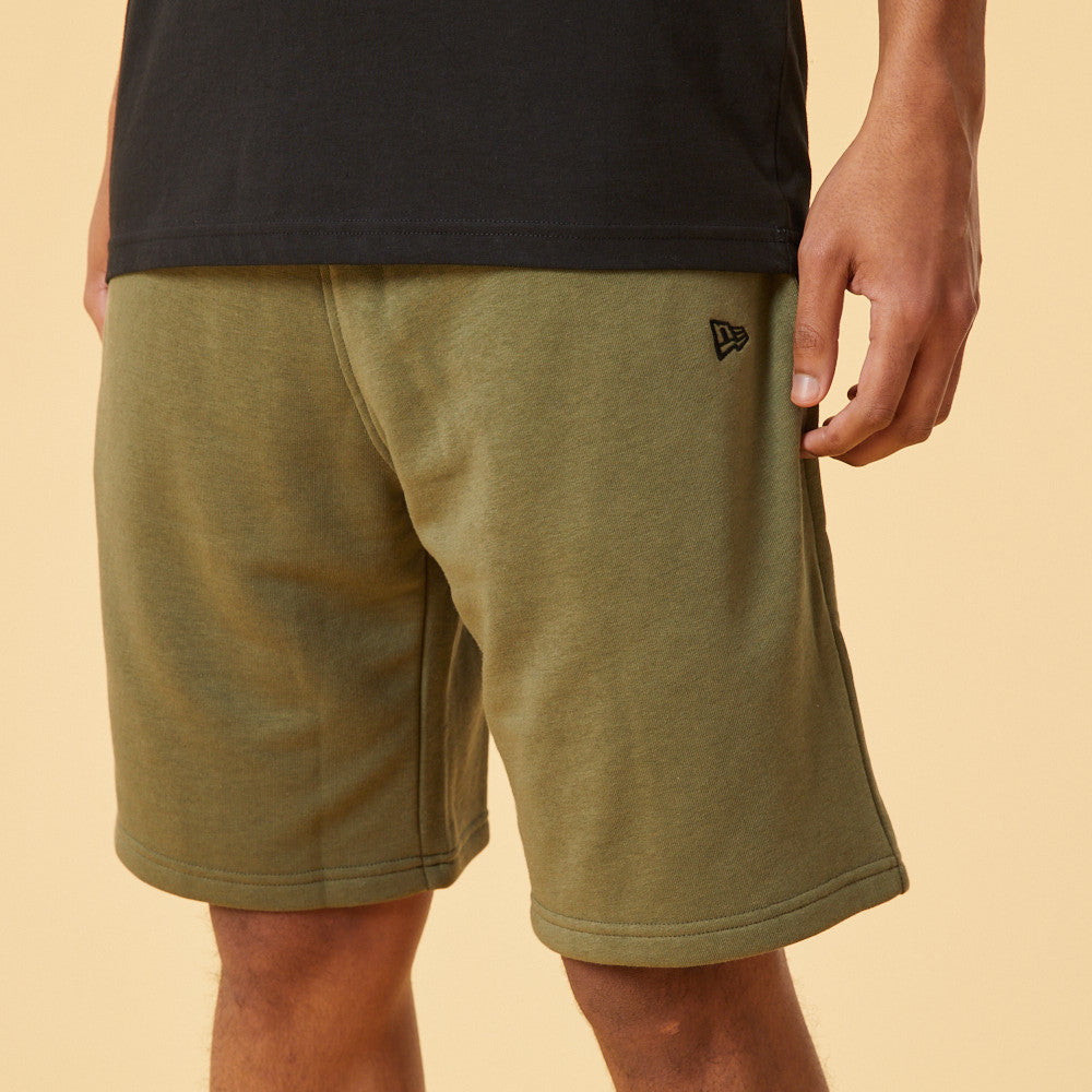 SHORT ESSENTIAL