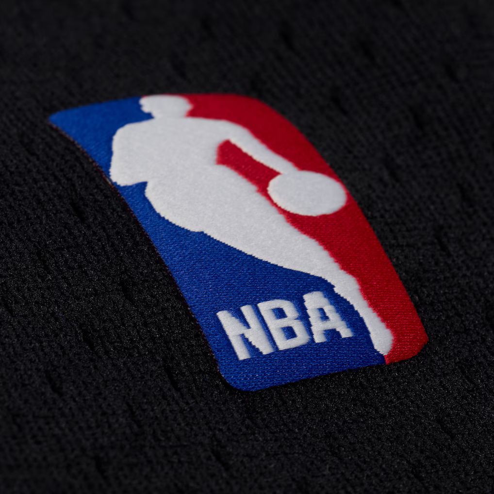 SHORT NBA PHILADELPHIA 76ERS 2000-01
