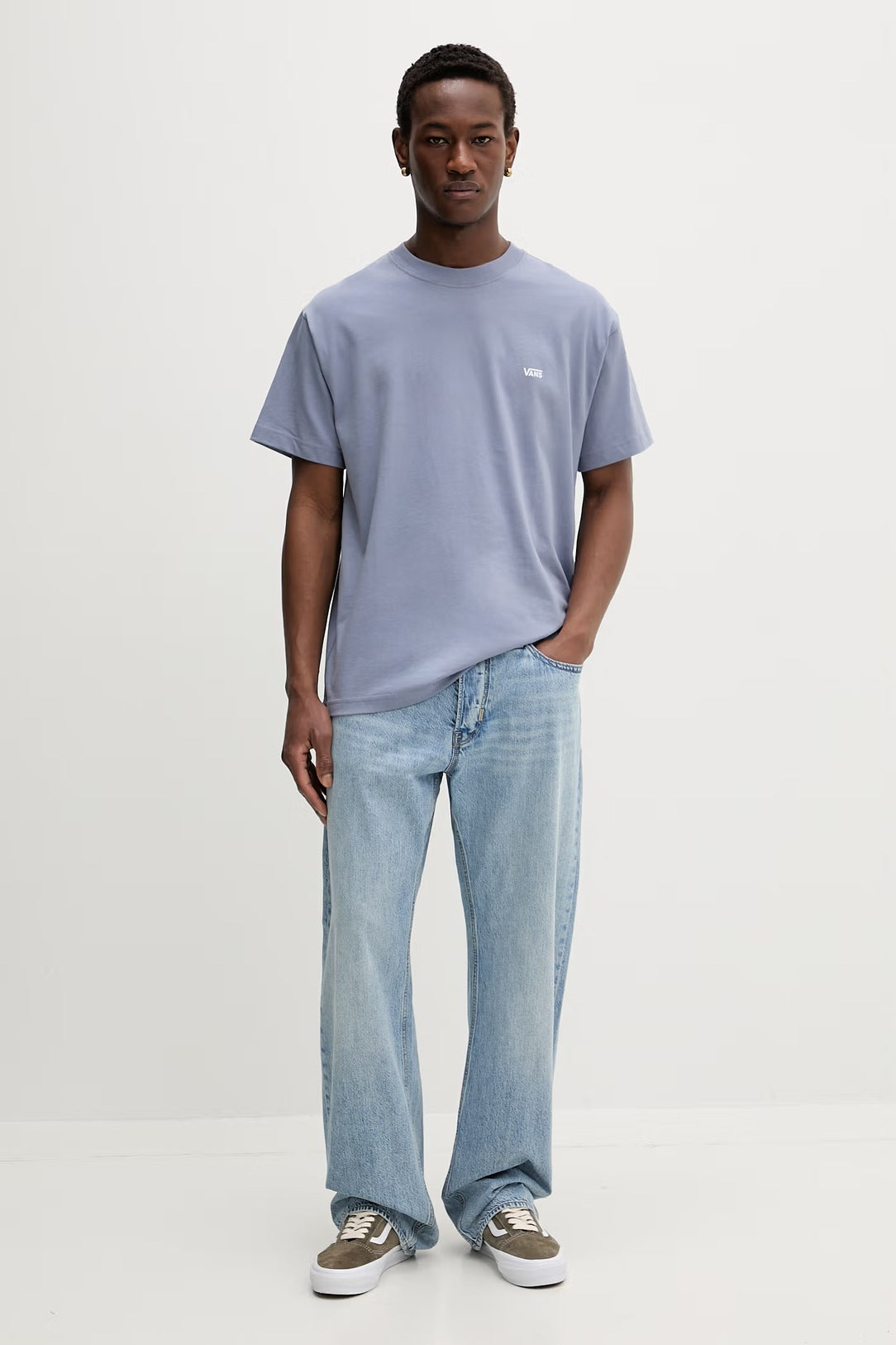 T-SHIRT LEFT CHEST LOGO