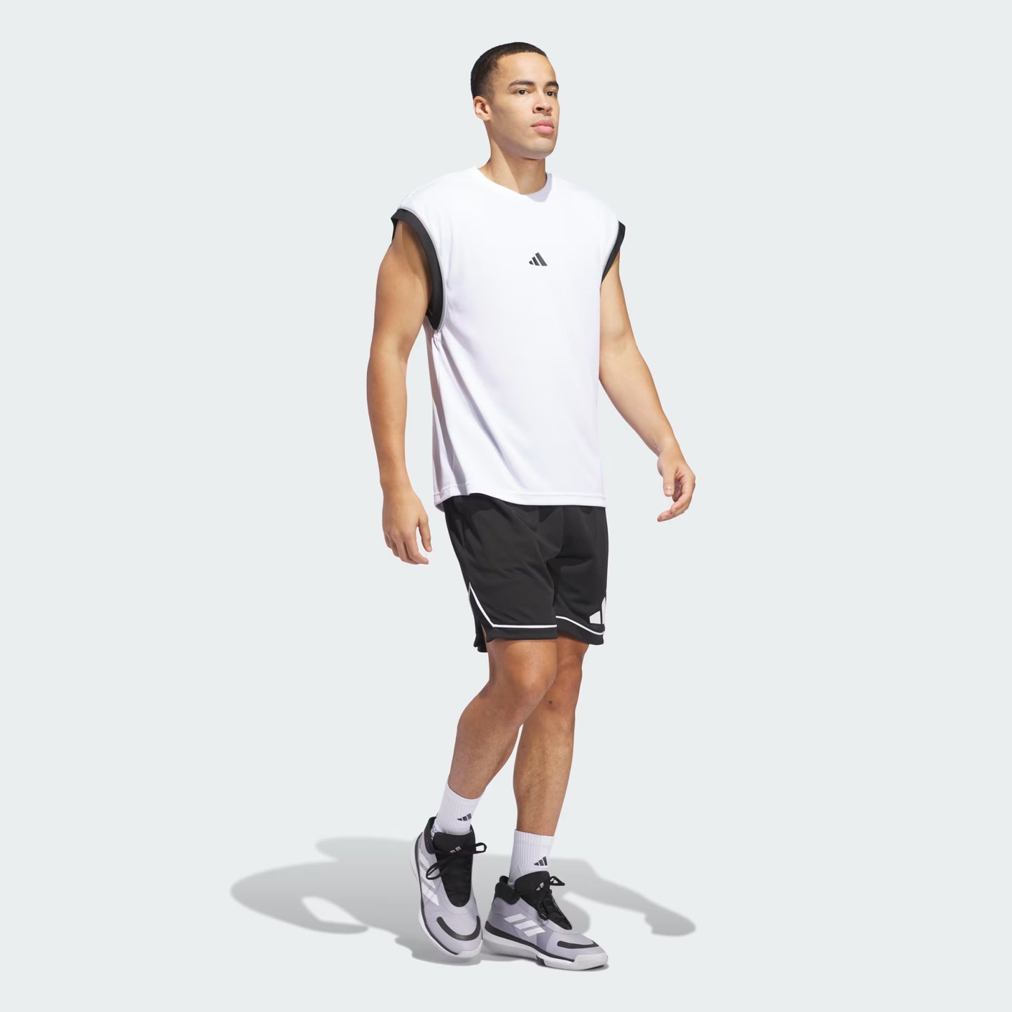 SHORT BADGE OF SPORT BASKETBALL