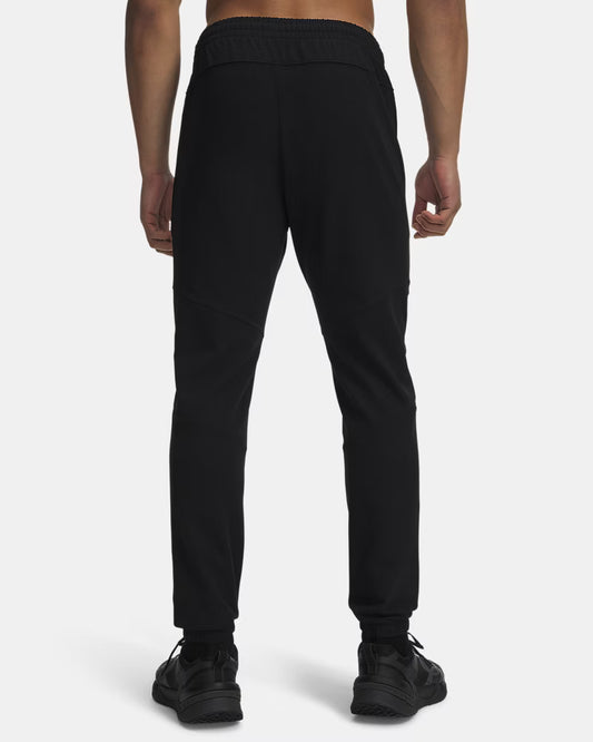 PANTALONI UOMO UNDER ARMOUR UTILITY WOVEN – NERO