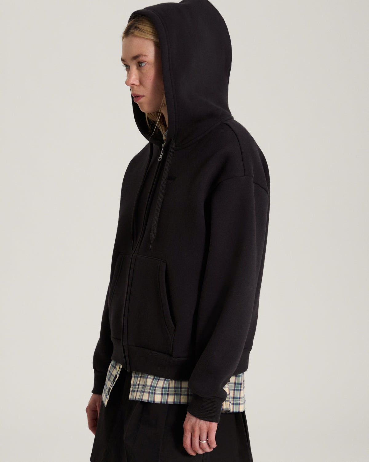 FELPA DONNA VANS SALTON CON CAPPUCCIO E ZIP – NERO