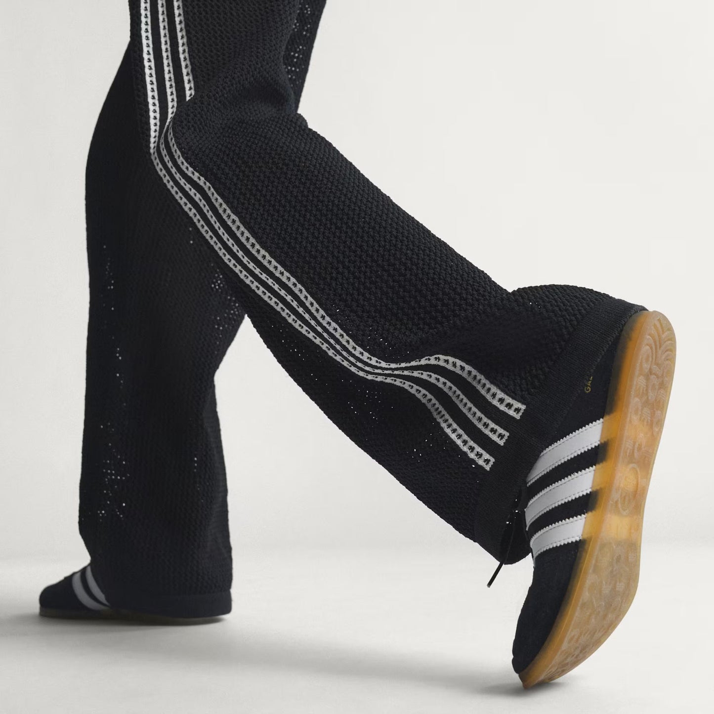 PANTALONI KNITTED CROCHET FIREBIRD