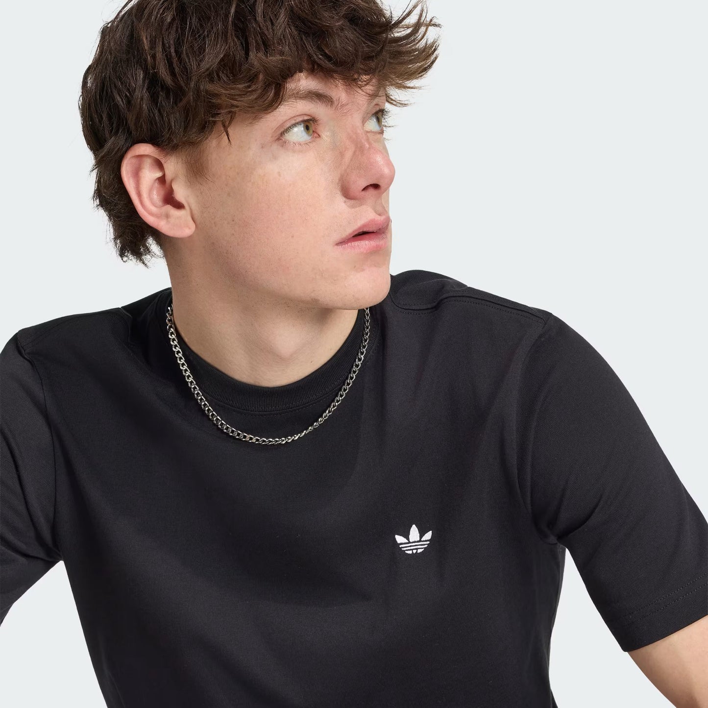 T-SHIRT TREFOIL ESSENTIALS