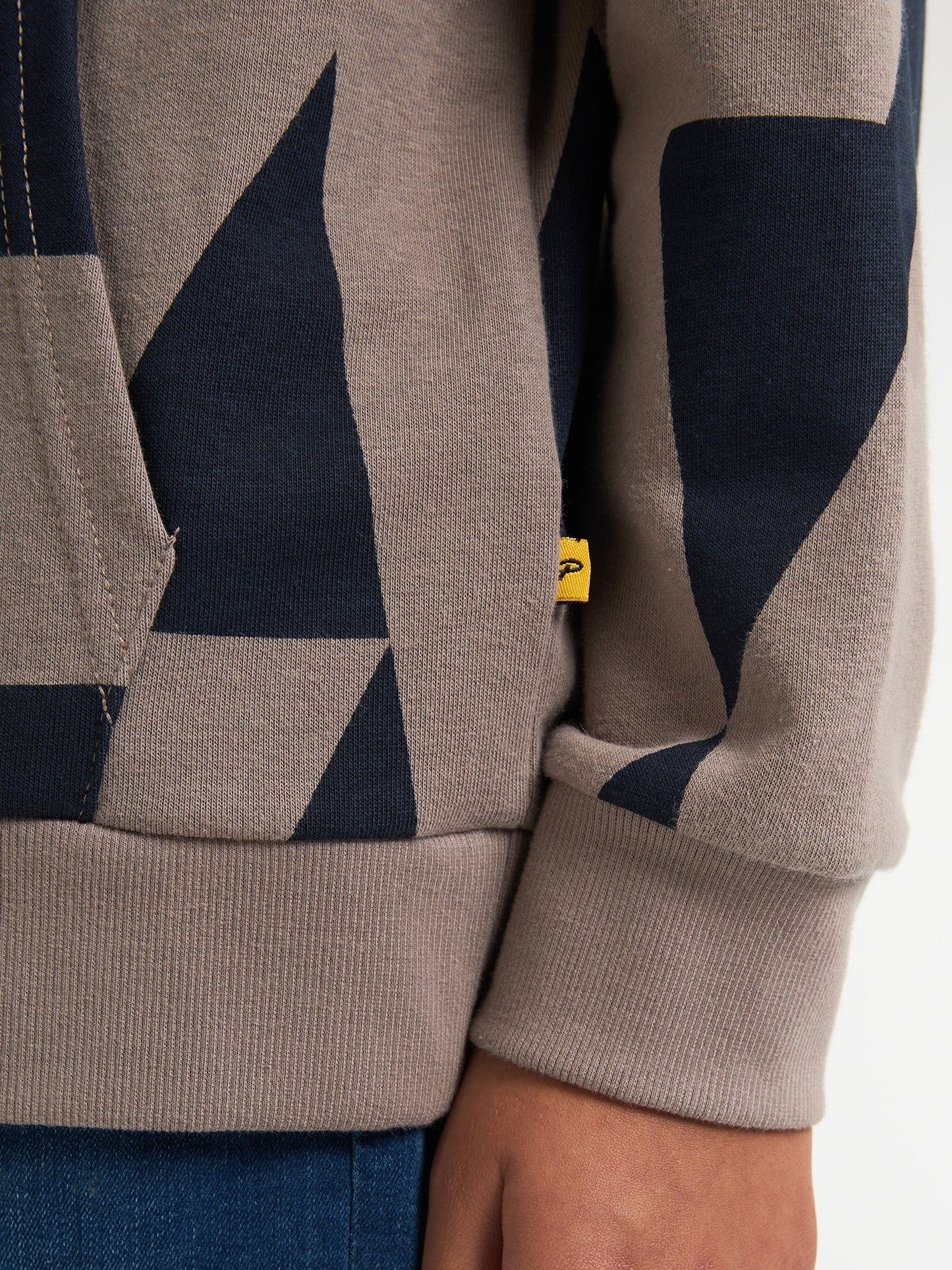 FELPA BOYS GEOMETRIC LASSEN