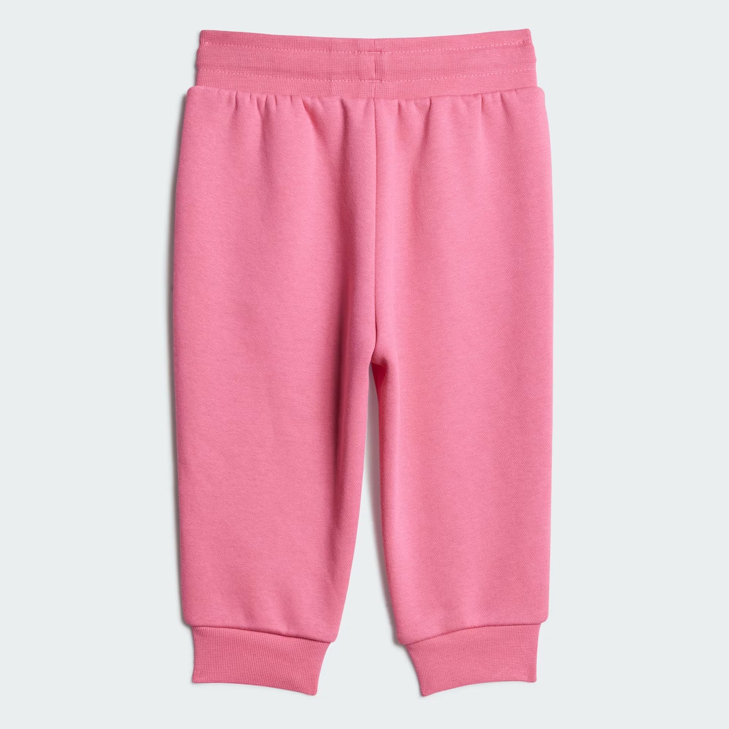 TUTA INFANT ESSENTIAL LOGO