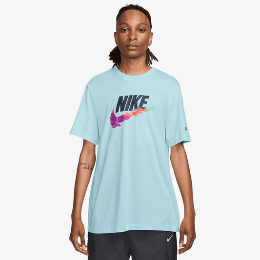 T-SHIRT GRAPHIC SWOOSH