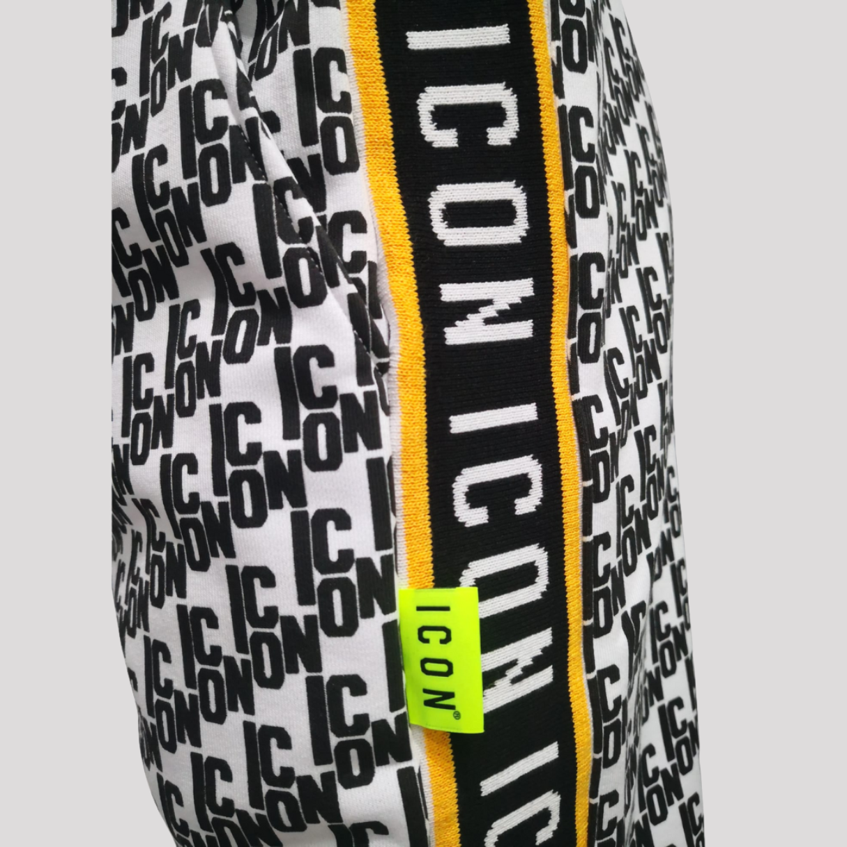 PANTALONI ALL-OVER PRINT