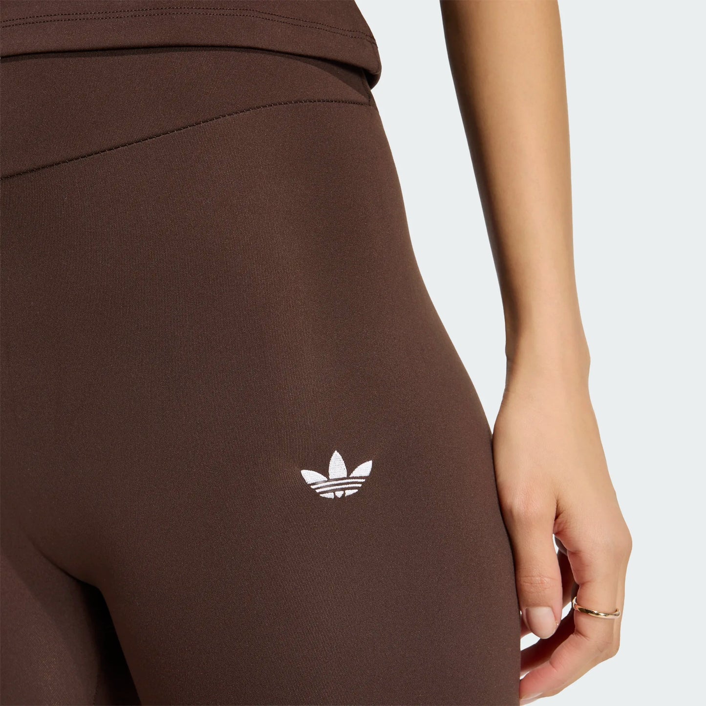 LEGGINGS ESSENTIAL TIGHTS