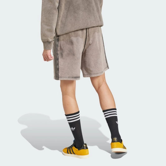 SHORT ESSENTIAL RETRO WASHED