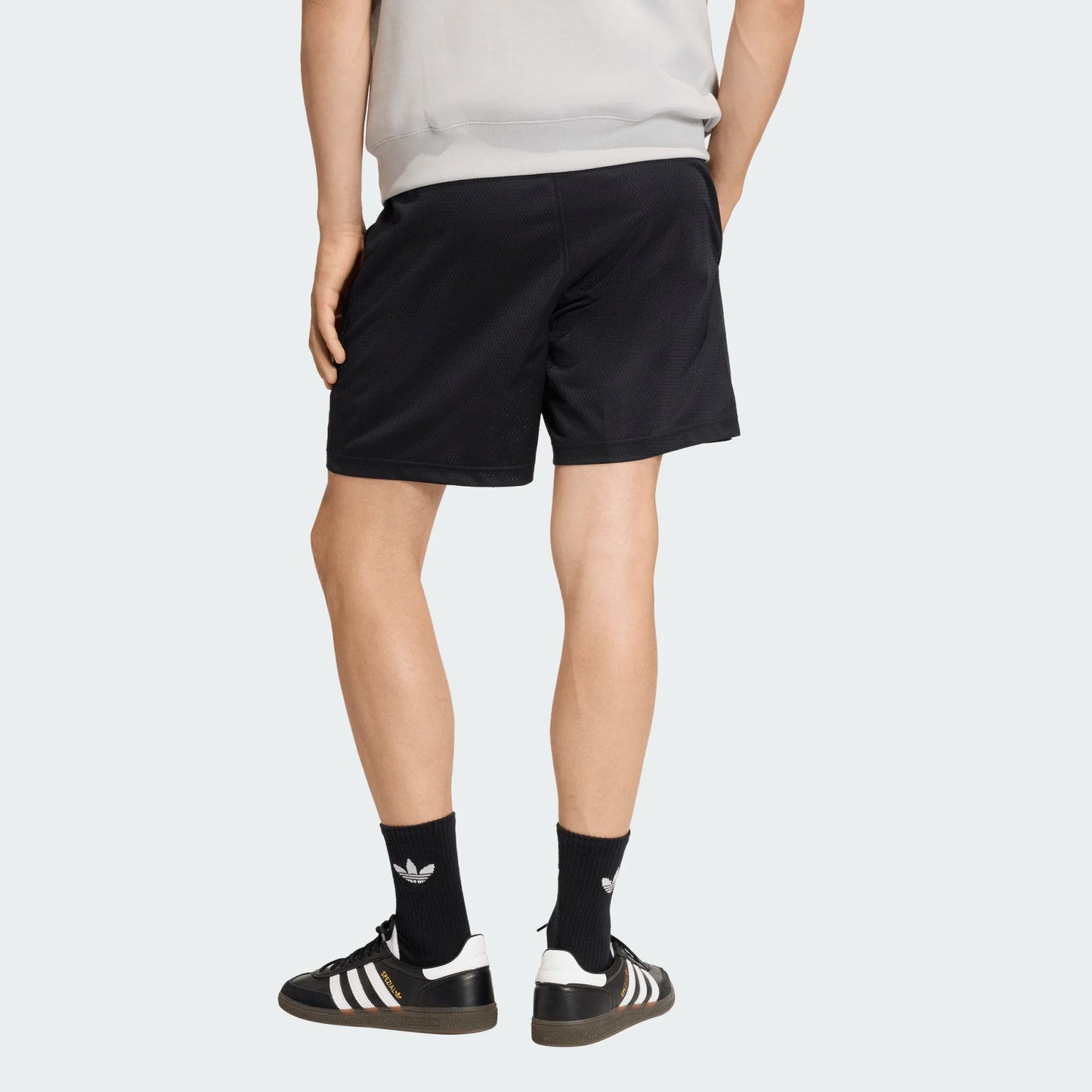 SHORT ESSENTIALS MESH