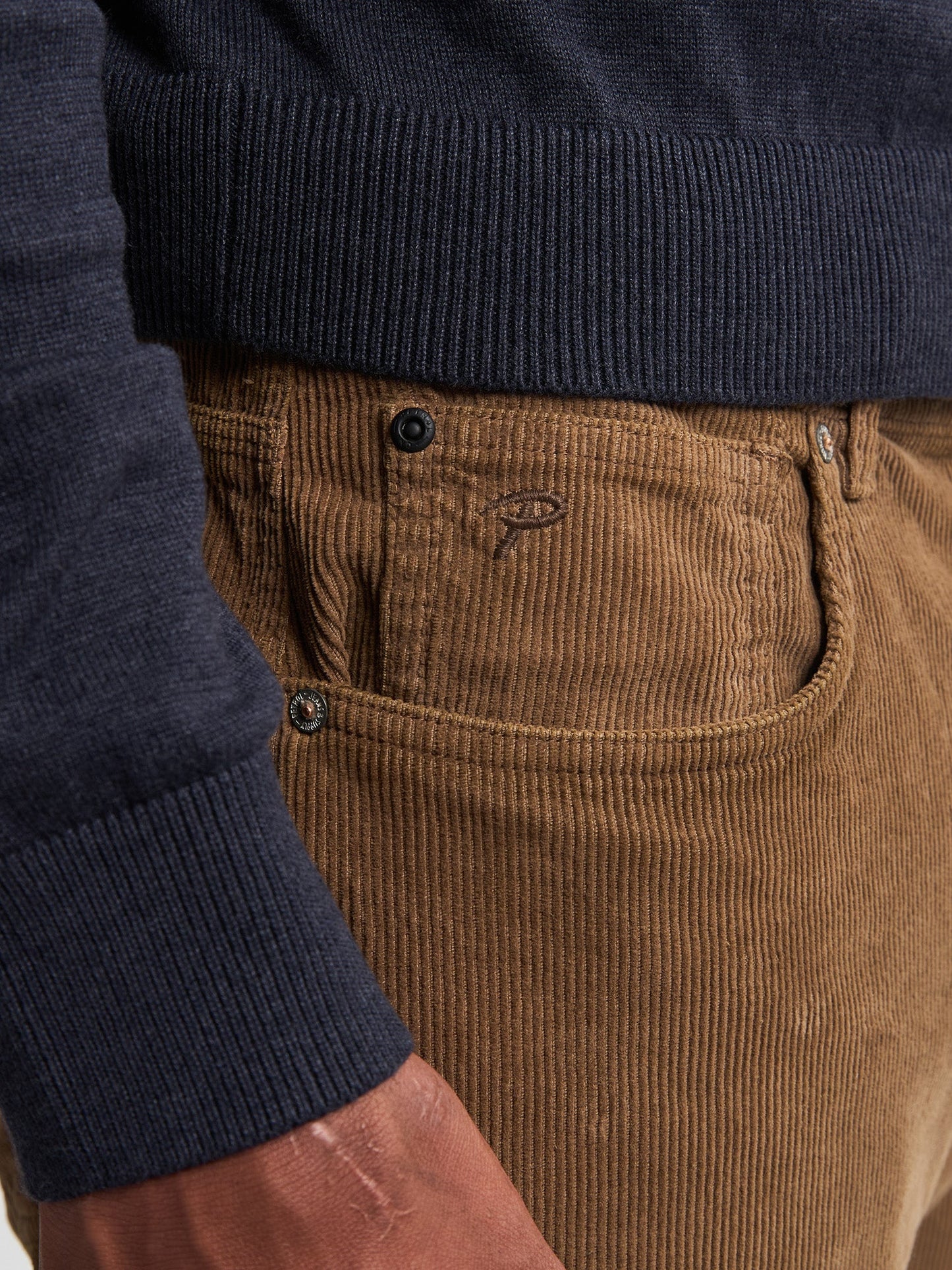 PANTALONI RUSSEL TAPERED FIT MANISTEE