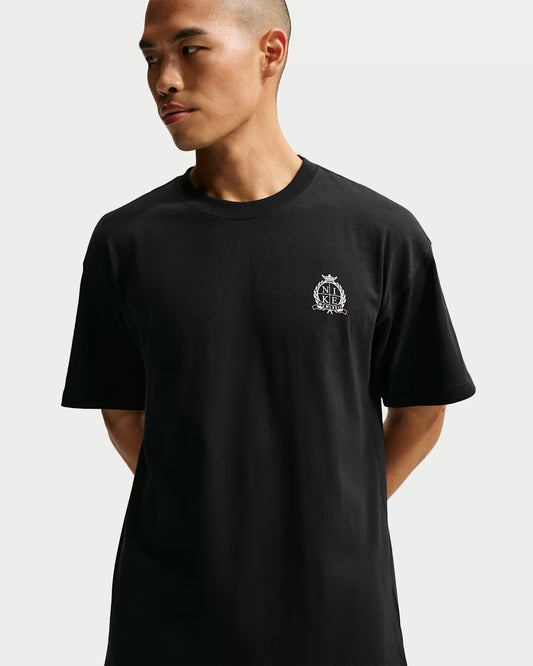 T-SHIRT UOMO NIKE SPORTSWEAR CLASSIC – NERO