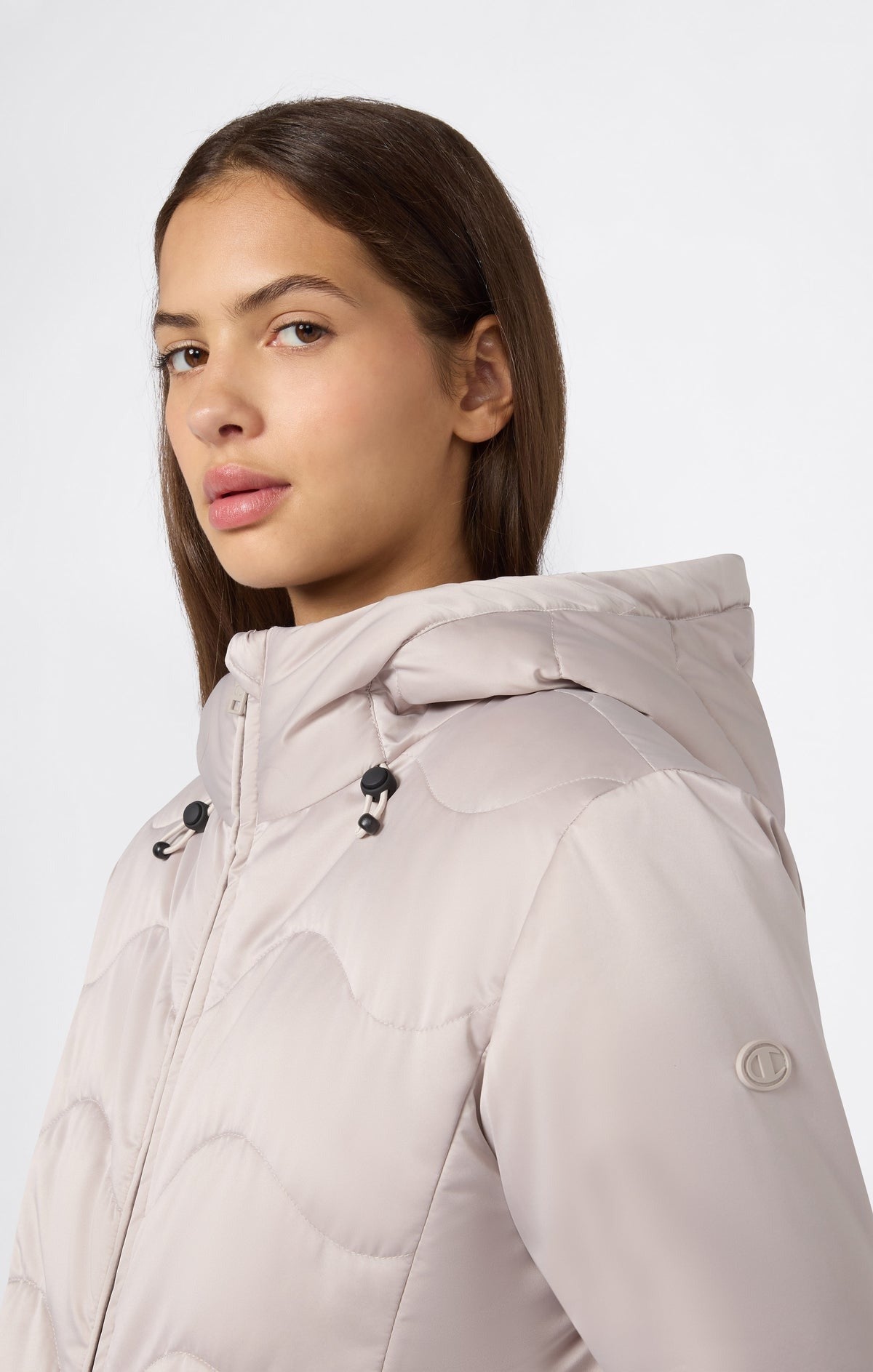 GIACCA DONNA CHAMPION IMBOTTITA CON CAPPUCCIO – BEIGE
