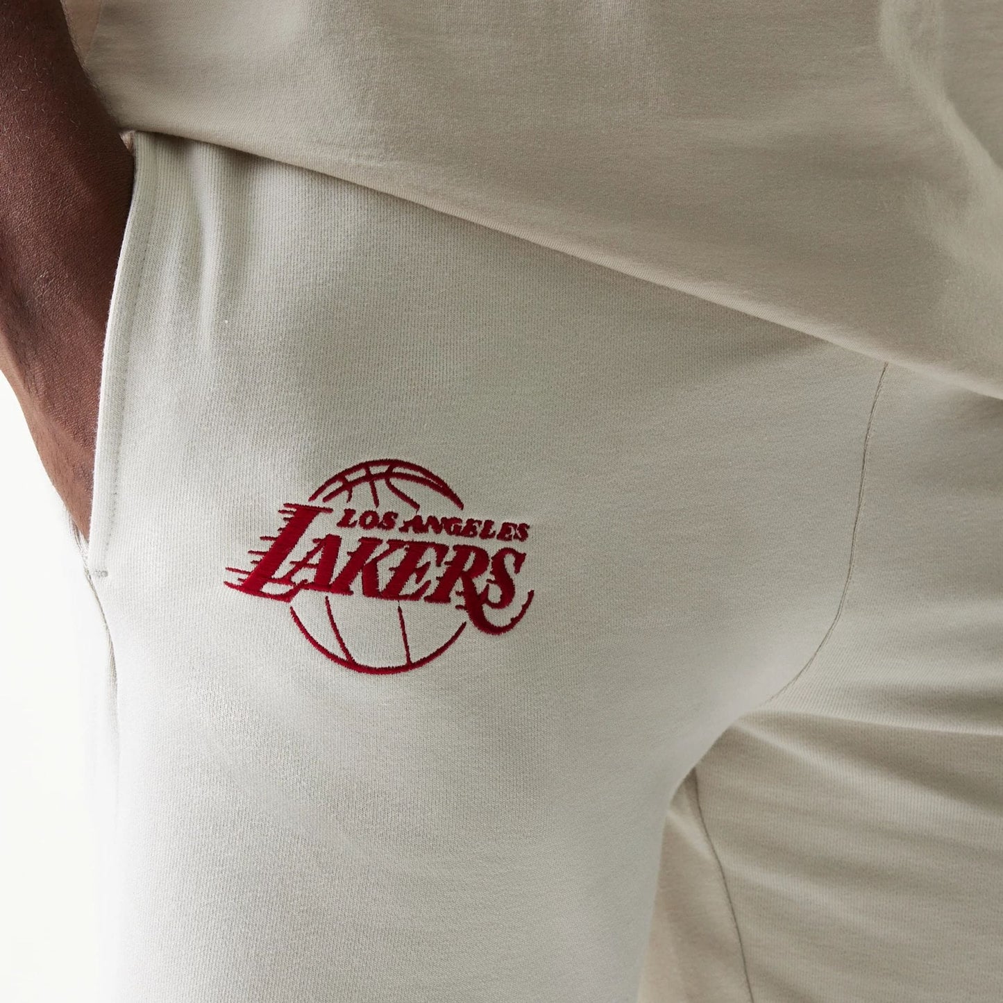 SHORT LA LAKERS NBA ESSENTIAL