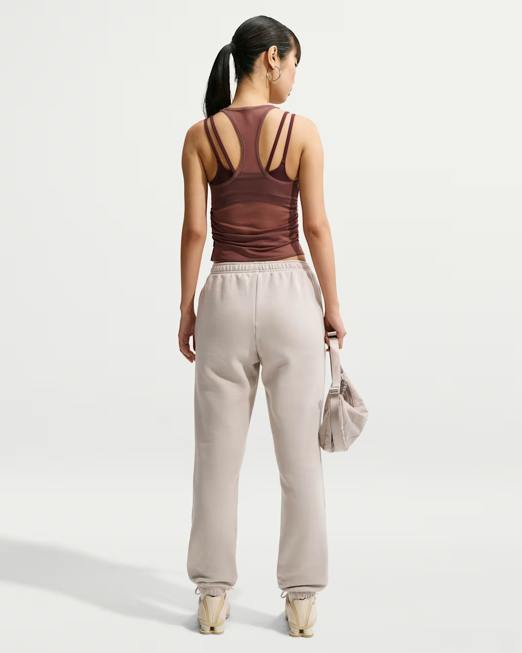 PANTALONI TUTA DONNA NIKE STUDIO LOGO FLEECE – BEIGE