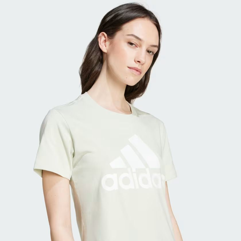 T-SHIRT ESSENTIALS LOGO