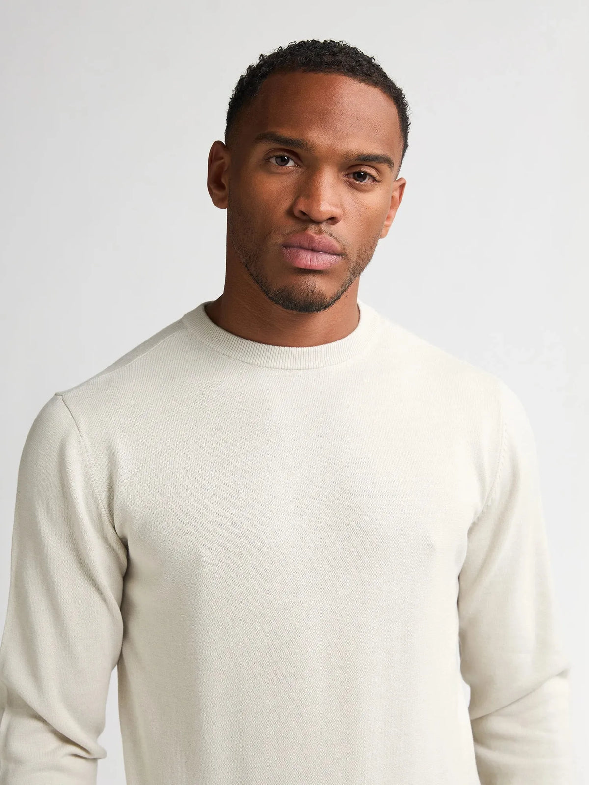 MAGLIONE UOMO GIROCOLLO IN MAGLIA FINE ANTIQUE WHITE MELEE PETROL INDUSTRIES – REGULAR FIT